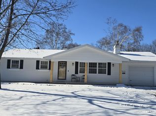 1719 S Seminole Rd, Appleton, WI 54914