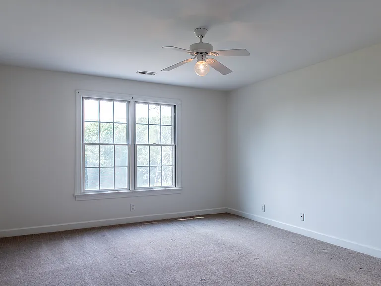 1711 Lawrence Rd — Photo 26