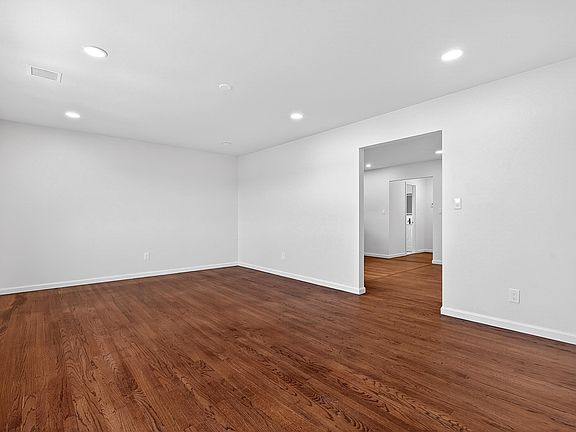 4th image of 269 Schuyler Ave Floor 2