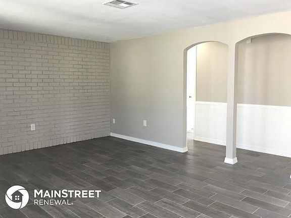 4th image of 2020 Tumbleweed Dr