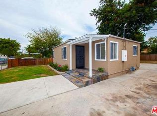 2040 E Hatchway St, Compton, CA 90222