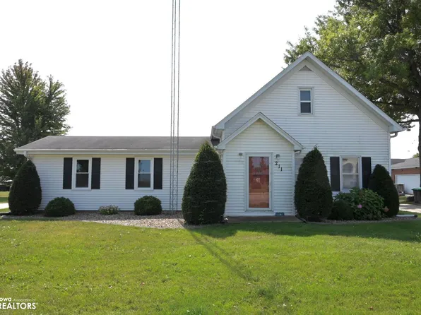 211 Houghton Main St, Donnellson, IA 52625