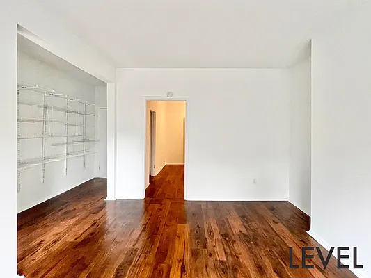 Rented by Level Group | media 8
