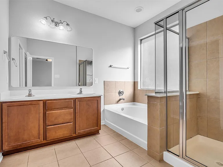 29488 Salem Fields Dr — Photo 6