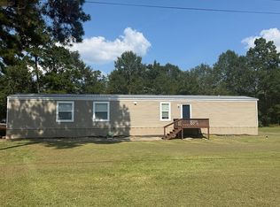 230 Sapphire Rd, Lufkin, TX 75904