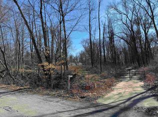 22808 Johnson Rd, South Bend, IN 46614