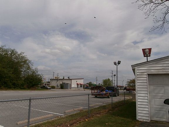 5th image of 114 Wheeler St