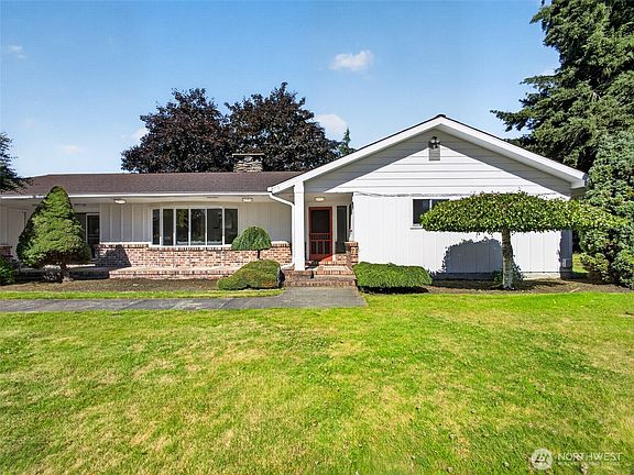 2nd image of 8918 230th Avenue E