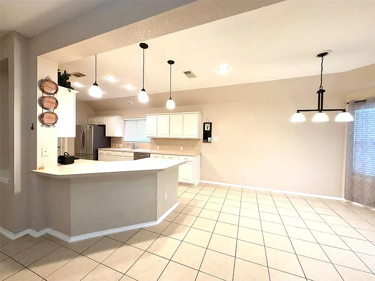16606 Cold Harbor Ln — Photo 5