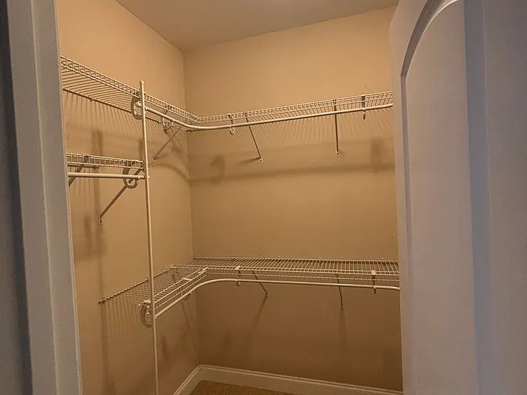 1010 Woodrow St — Photo 12