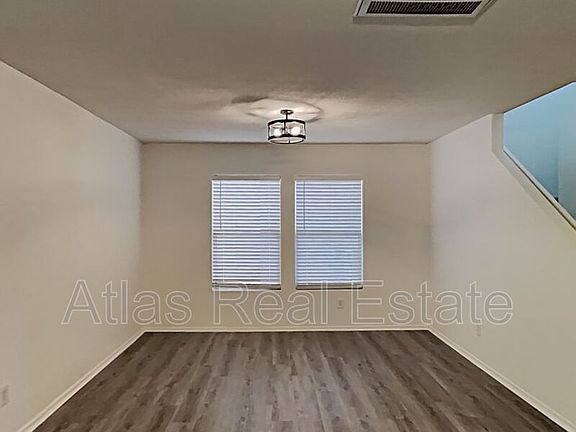 2nd image of 5009 Whistling Acres Ave