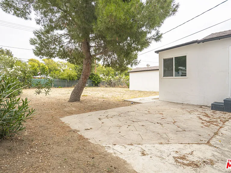 4555 Acacia Ave — Photo 24