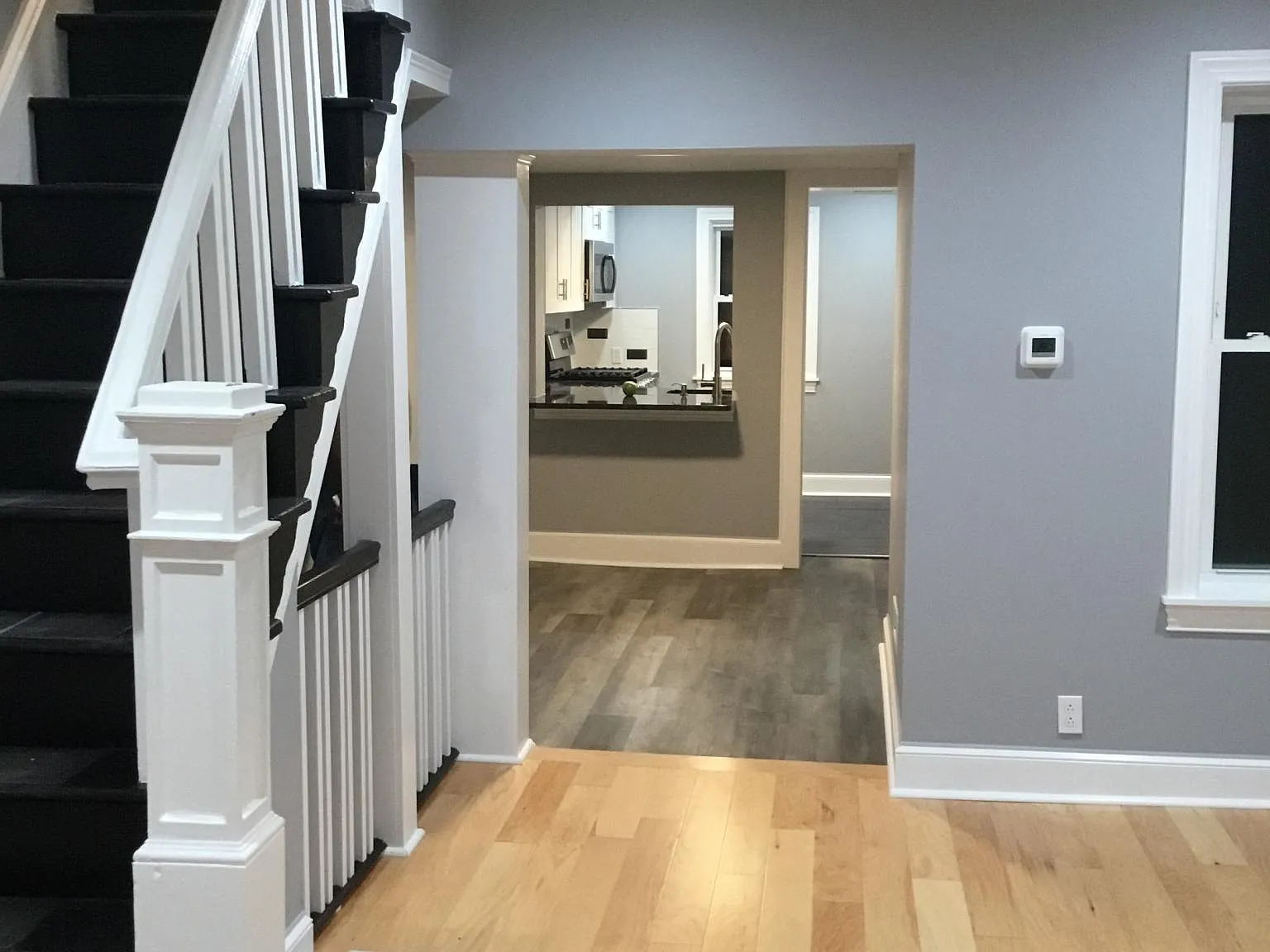 3 bed, 939 sqft, $1,800 — Photo 3