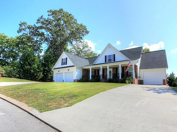 3rd image of 8954 Brett Daniels Way