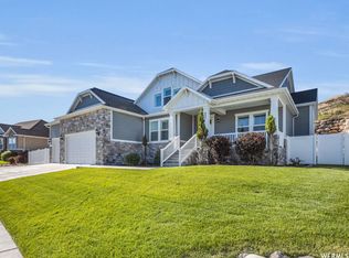 682 W Autumn Hills Blvd, Lehi, UT 84043