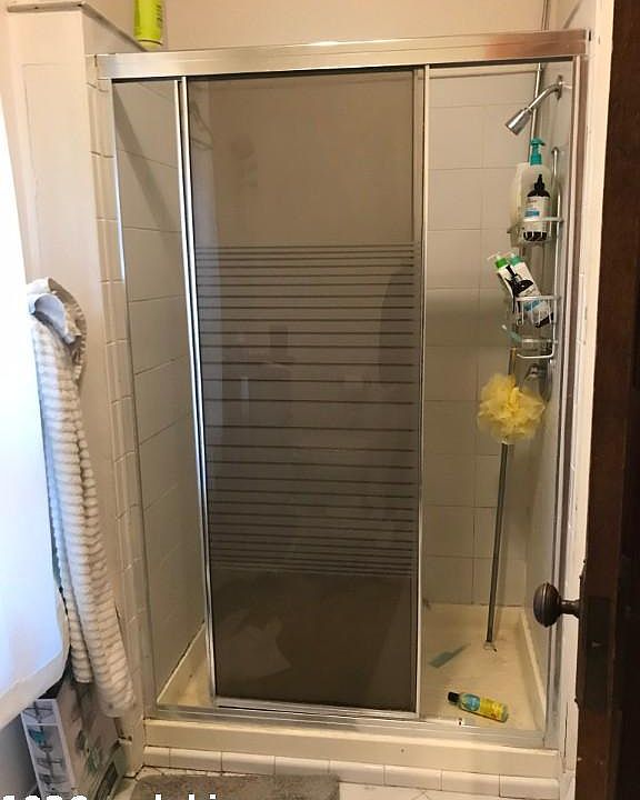 1st image of 1026 W Dakin St #723