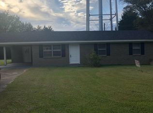 111 Triplett St, Okolona, MS 38860