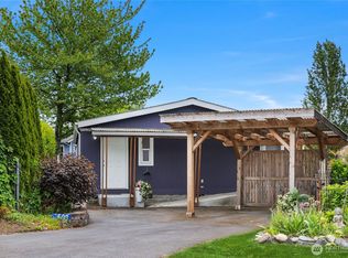 508 Madrona Way NE TRAILER 50, Bainbridge Island, WA 98110