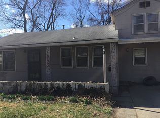 1532 S McCoy St, Independence, MO 64055