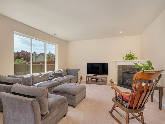 3rd image of 8024 129th Street Ct E