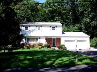 20 Emmans Rd, Ledgewood, NJ 07852