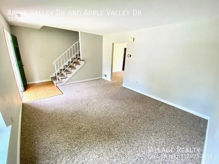 Apple Valley Dr — Photo 4