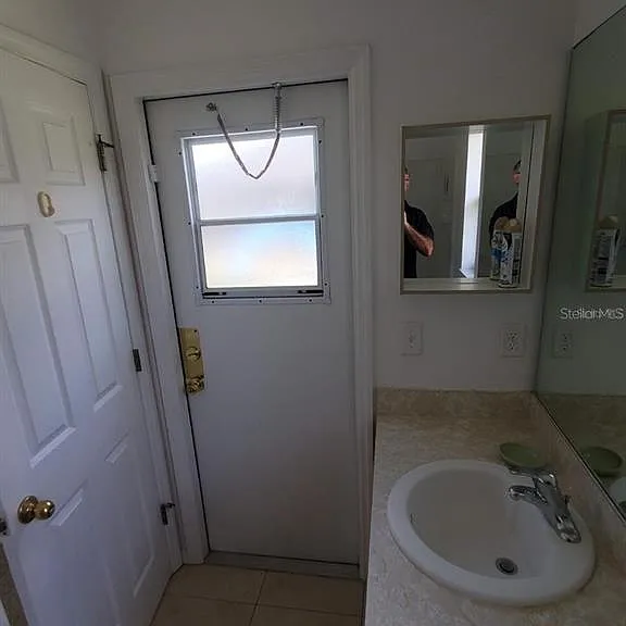 2618 Emerald Island Blvd — Photo 44