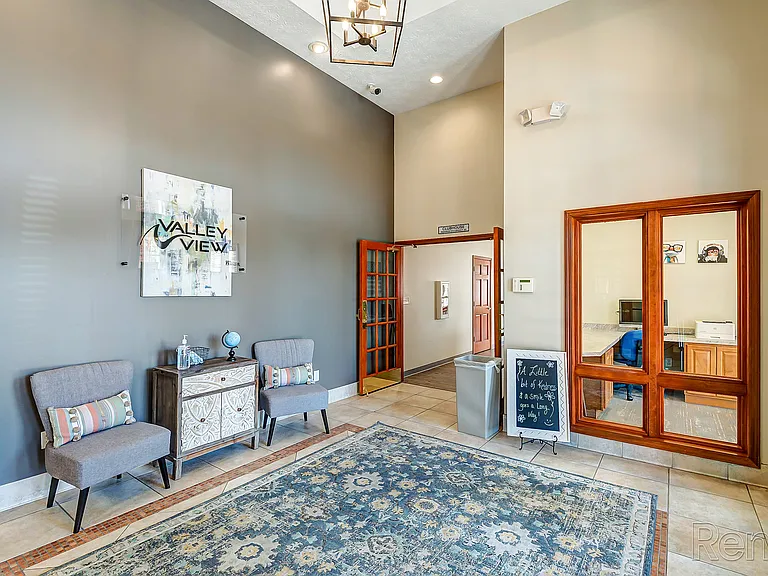Valley View — Photo 18