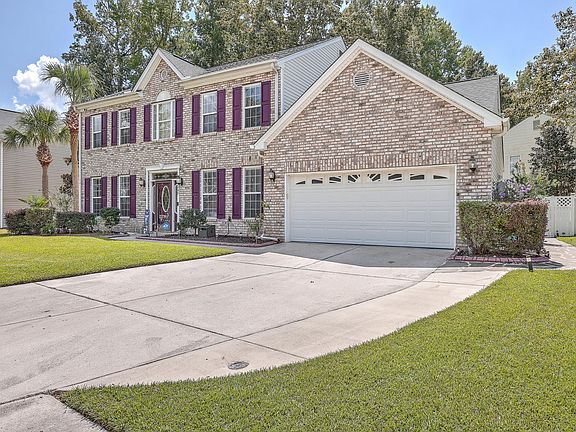 3rd image of 9245 N Moreto Cir
