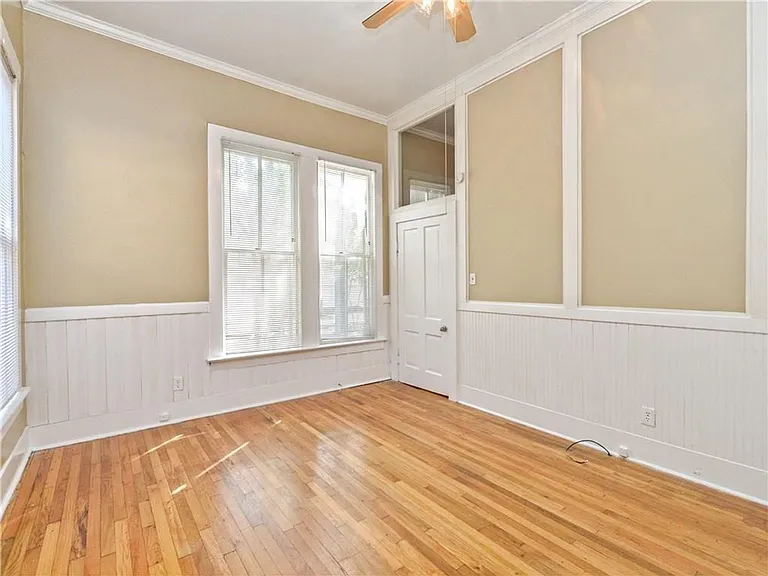 209 E 31st St — Photo 18