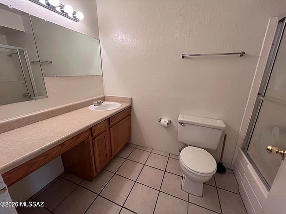 5th image of 836 S Langley Ave Unit 203