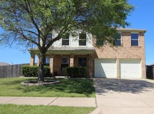 1607 Wavecrest Dr, Glenn Heights, TX 75154