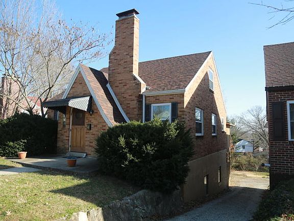 2nd image of 1919 Hayselton Dr