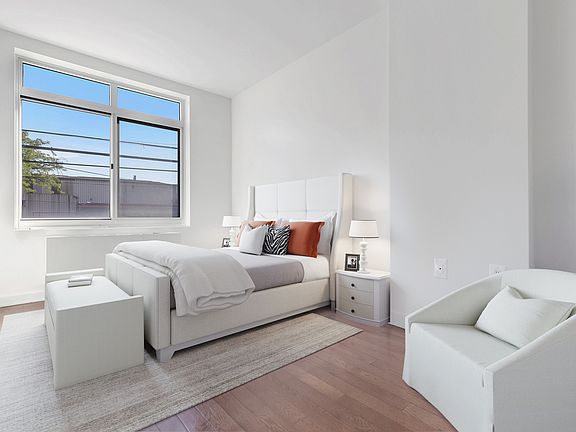 5th image of 11-15 Broadway #3CF