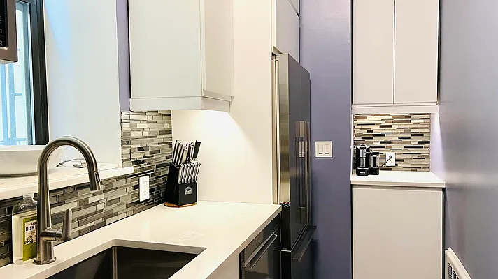 Sold by Compass | media 29