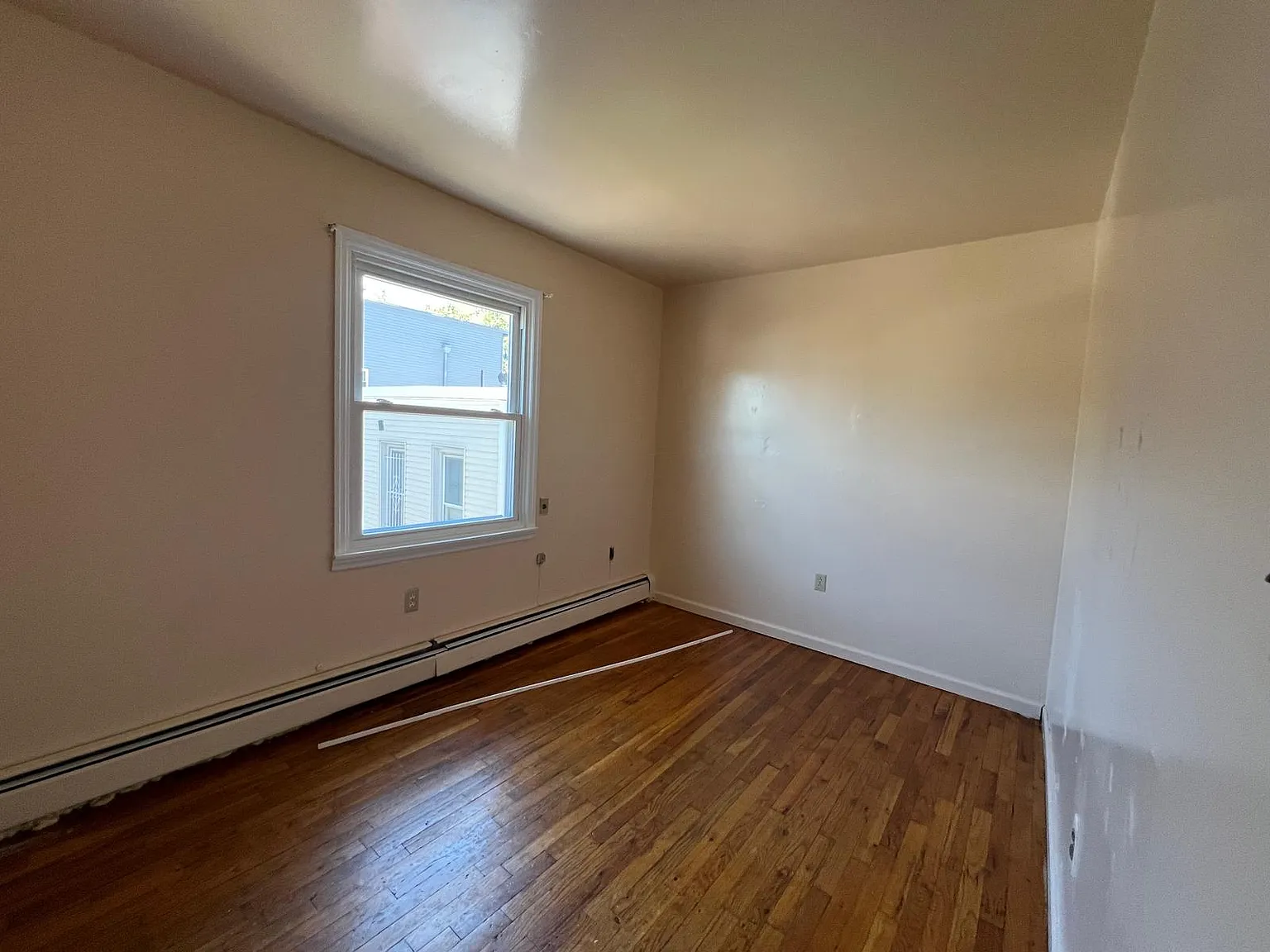 1 bed, 500 sqft, $900 — Photo 2