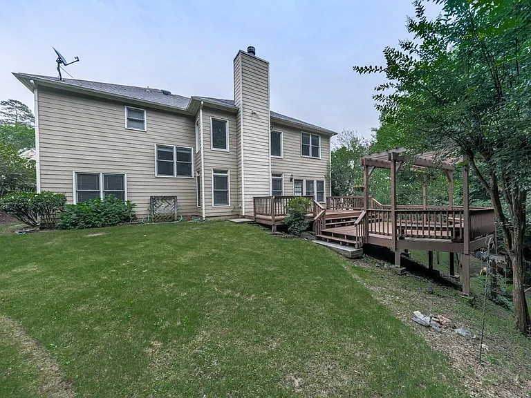 408 Sixes Dr — Photo 42