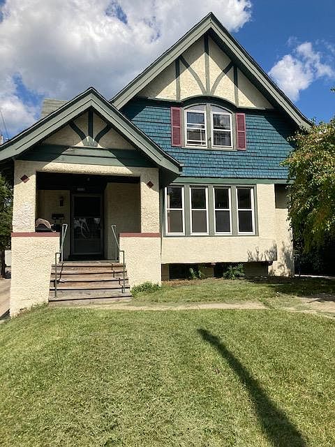 1st image of 1818 E Kenwood Blvd