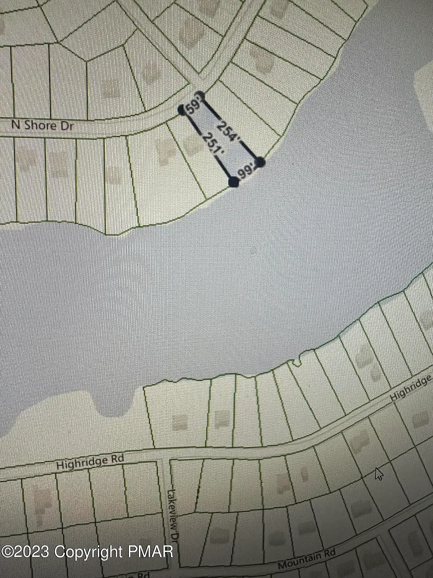 N Shore Dr photo 1