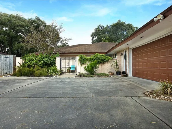 5405 Whitemarsh Dr, Corpus Christi, TX 78413