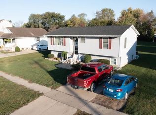 515 Harrison Ave, Grinnell, IA 50112