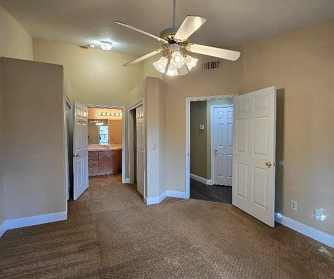 8836 N Del Mar Ave — Photo 17