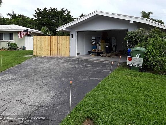 2nd image of 2417 Bayview Dr #0