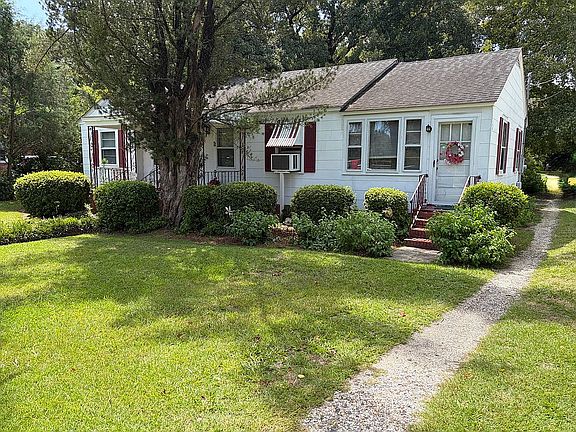 2nd image of 573 Black River Rd