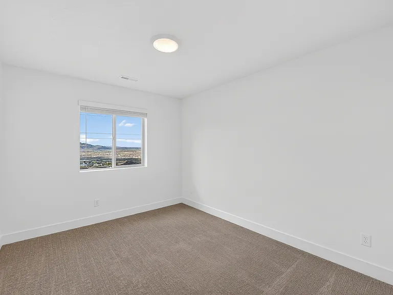 2209 W Swift Fox Dr — Photo 19