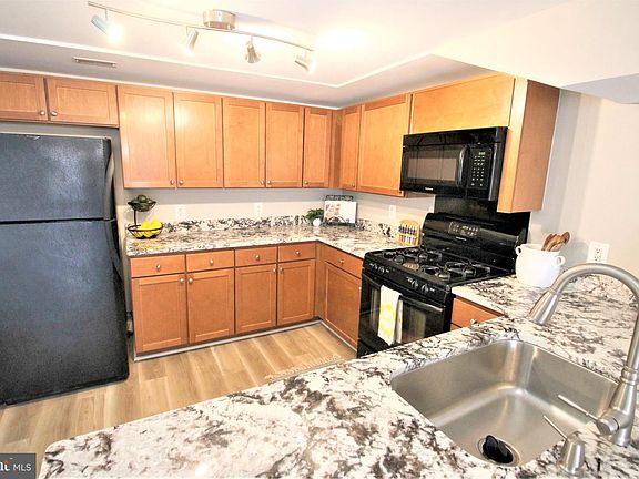 4th image of 5282 Maris Ave #5282