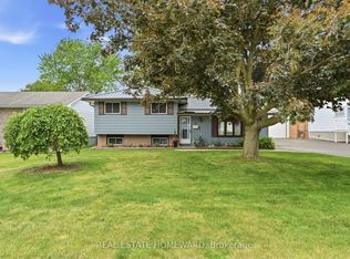 10 Cory Cres, Quinte West, ON K8V5W8