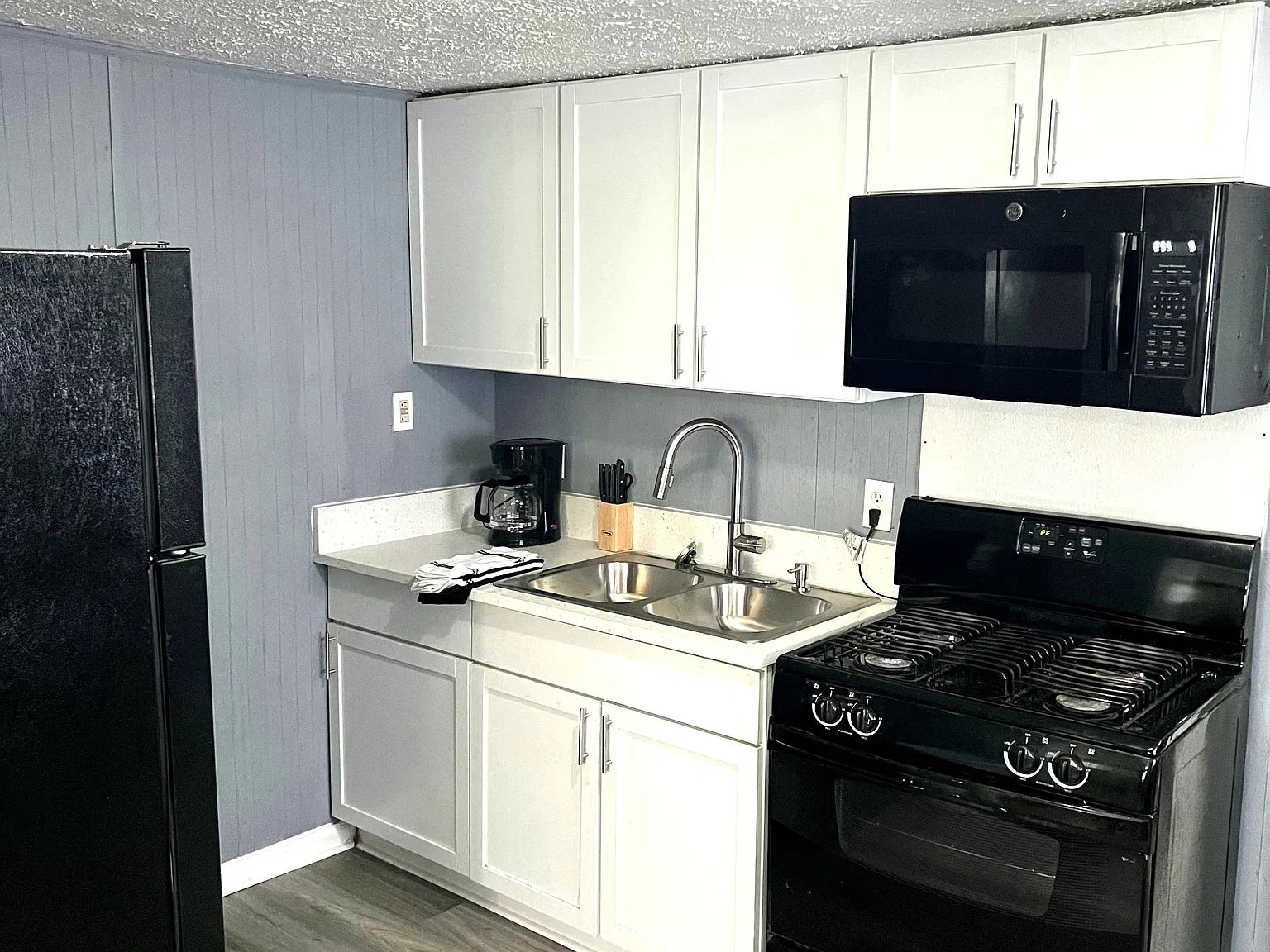 507 W Main St — Photo 3