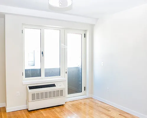 Rented by Urban Realty NYC | media 9