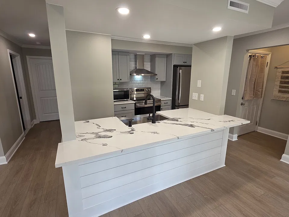 123 Victory Way